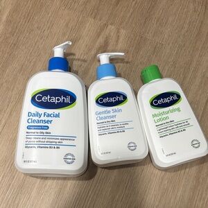 Cetaphil Daily Facial Cleanser - White with Blue Pump